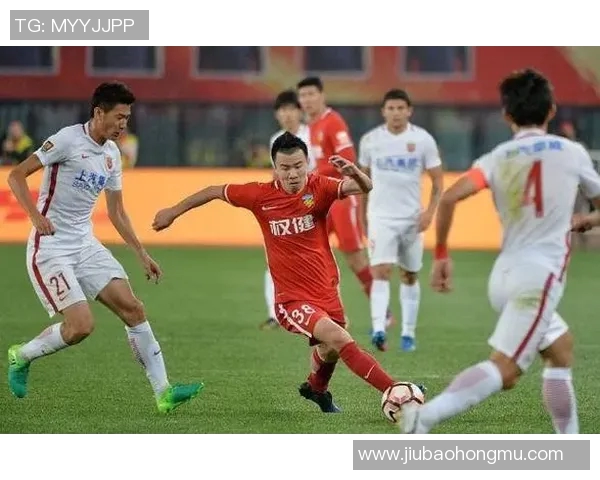 科学足球训练新视野灵活性提升的有效方法与实践探讨