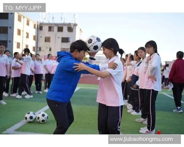 女孩们的足球梦想与明星名字的完美结合探索之旅 女孩们的足球梦想与明星名字的完美结合探索之旅