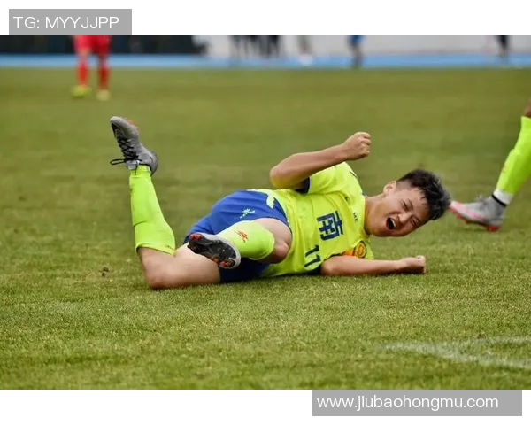 江苏省足球明星风采展现与发展历程回顾