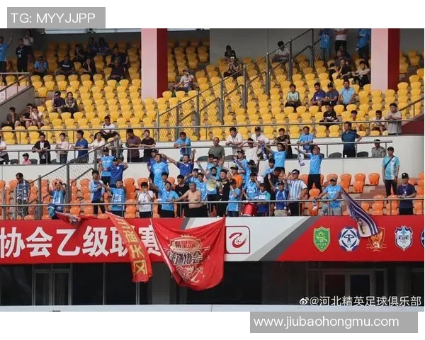 成都羽毛球队以53分稳居锦标赛积分榜首位展现强劲实力 成都羽毛球队以53分稳居锦标赛积分榜首位展现强劲实力